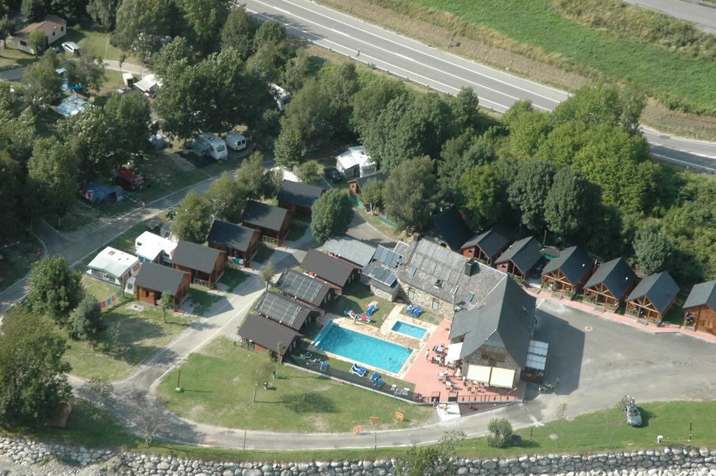 Camping Era Yerla D'arties Exterior foto